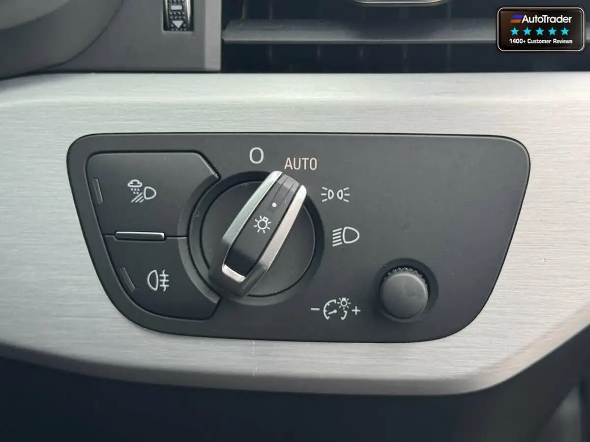 2019-audi-a4-20-35-tfsi-s-line-big-15