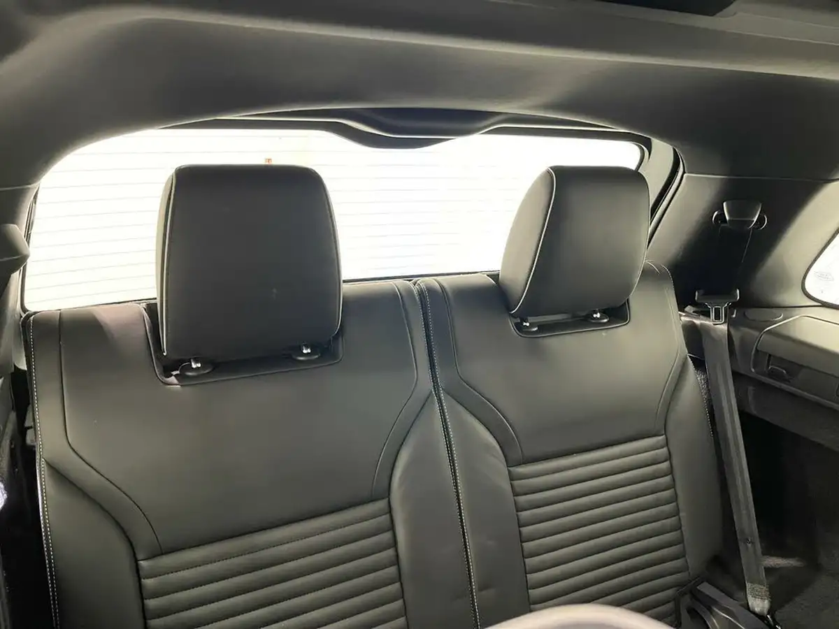2021-land-rover-discovery-30-d300-r-dynamic-hse-big-42