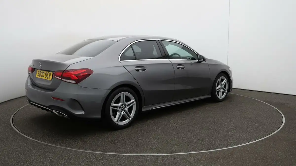 2020-mercedes-benz-a-class-13-a200-amg-line-saloon-4d-big-44
