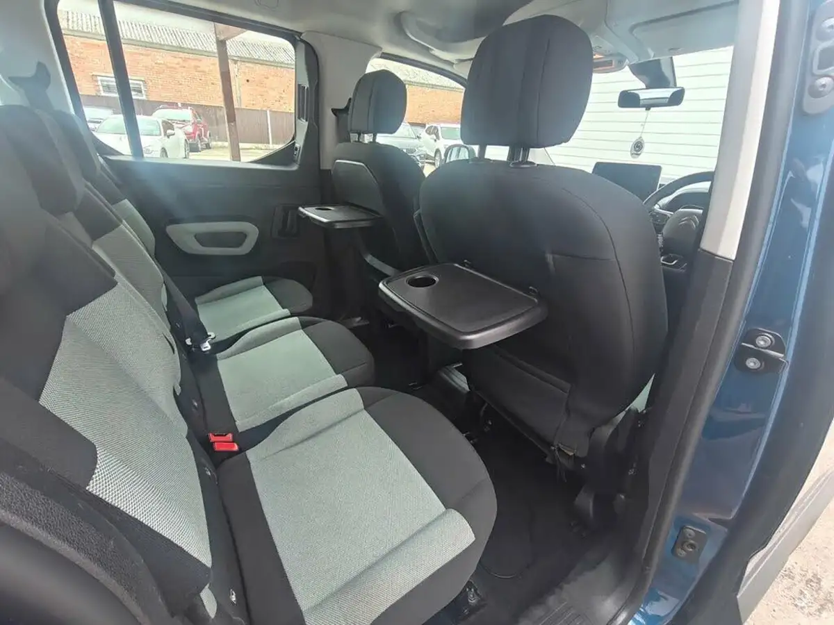 2019-citroen-berlingo-15bluehdi-flair-xl-size-130ps-big-34
