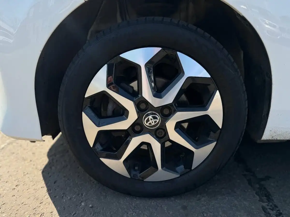 2019-toyota-aygo-10-vvt-i-x-trend-x-shift-big-26