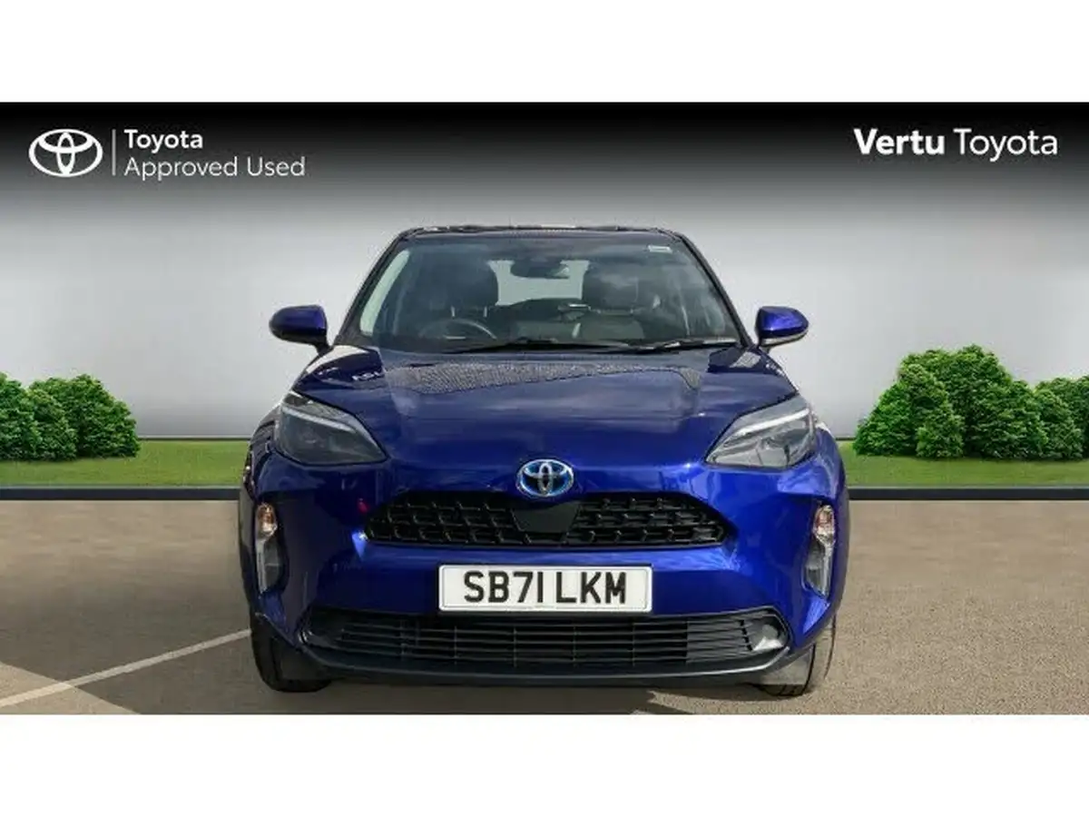 2022-toyota-yaris-cross-15-vvt-i-icon-big-14