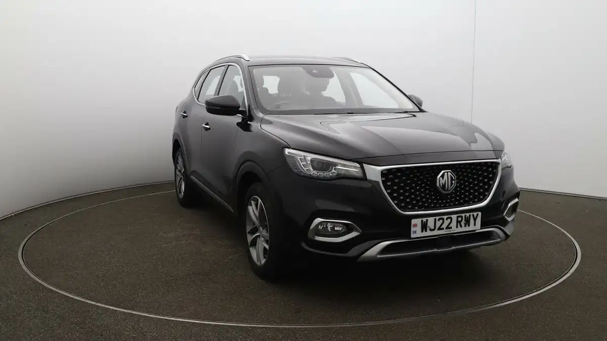 2022-mg-hs-15t-gdi-excite-162ps-big-32