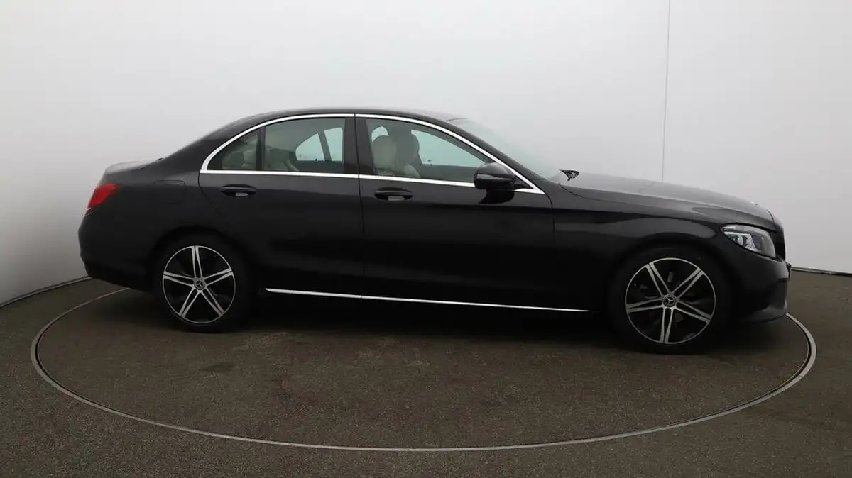 2021-mercedes-benz-c-class-20d-c220d-sport-edition-saloon-4d-big-39