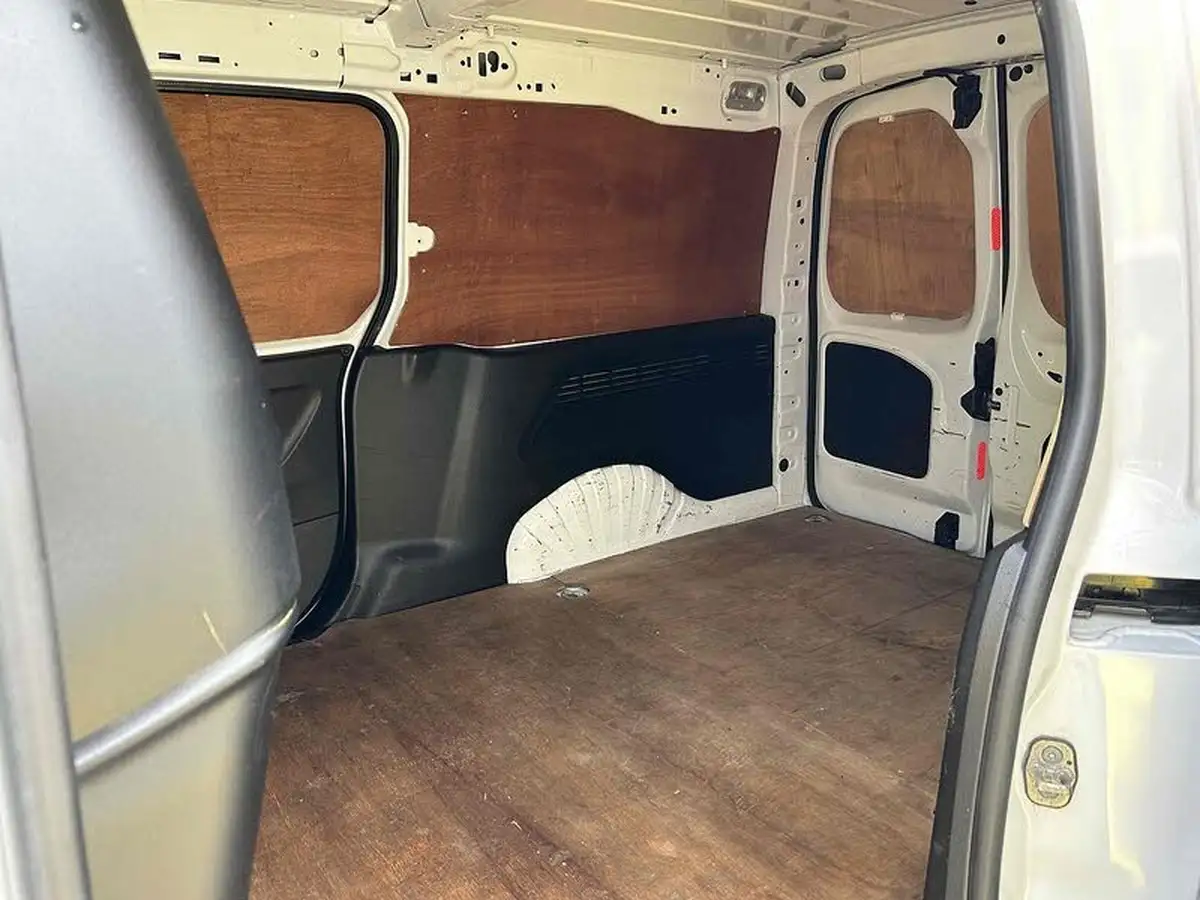 2021-vauxhall-combo-15cdti-dynamic-2300-100pseu6dt-l2h1-panel-big-25