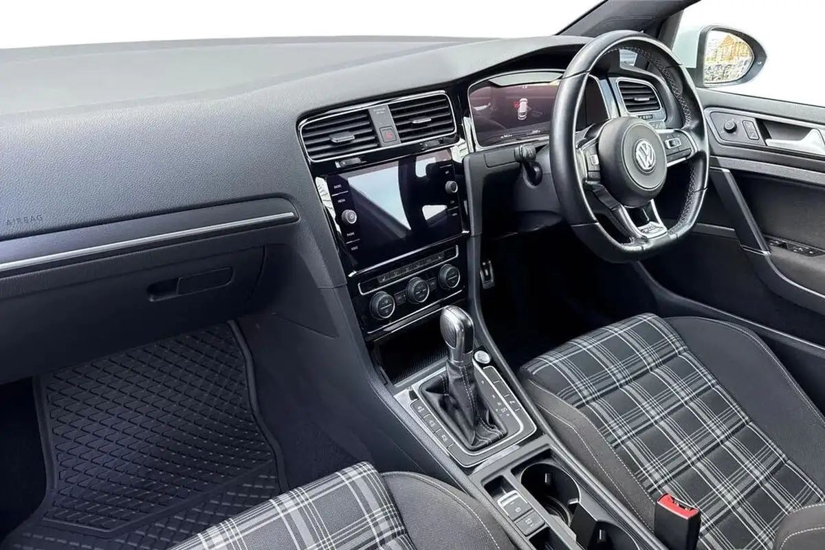 2019-volkswagen-golf-20tdi-gtd-blueline-hatchback-5d-dsg-big-13