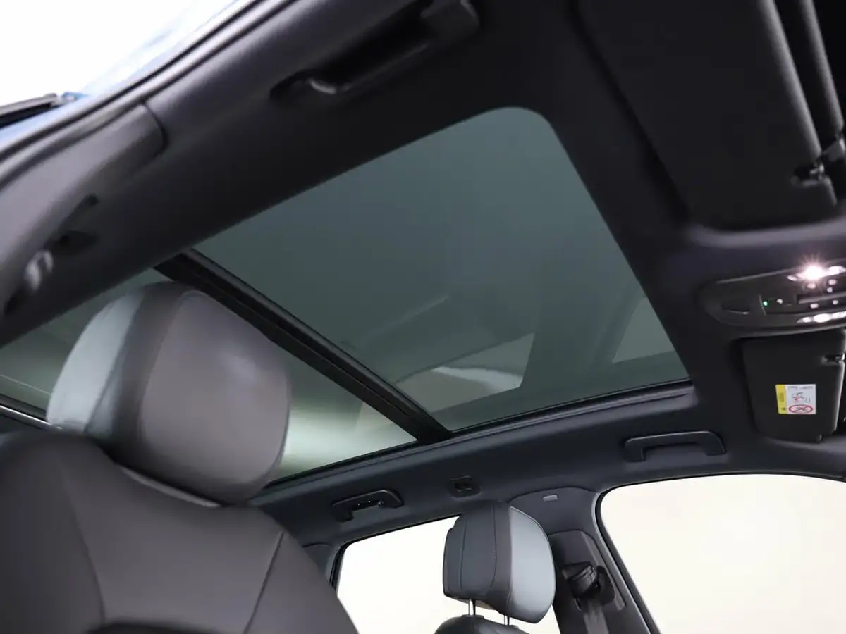 2023-porsche-cayenne-40-v8-station-wagon-big-37