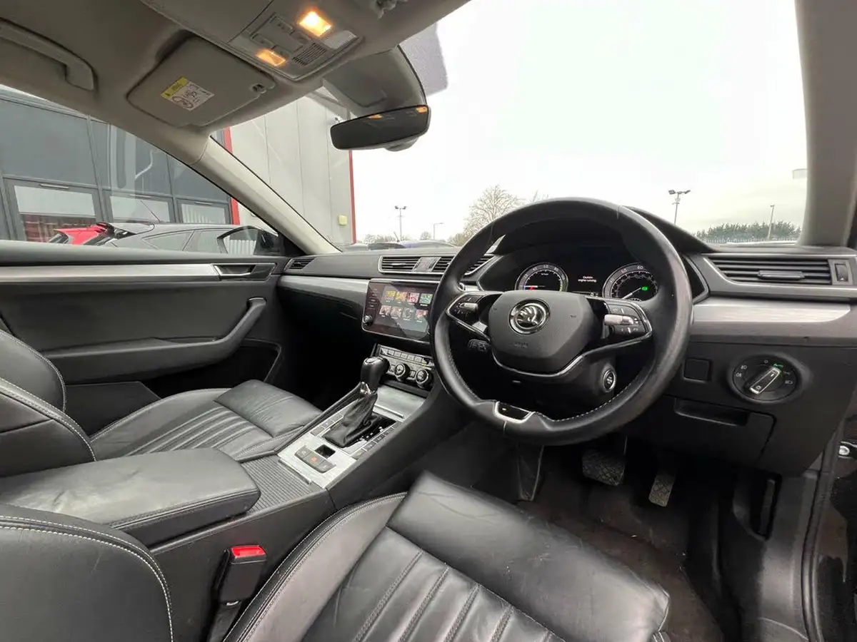 2021-skoda-superb-14-tsi-se-technology-156ps-estate-big-15