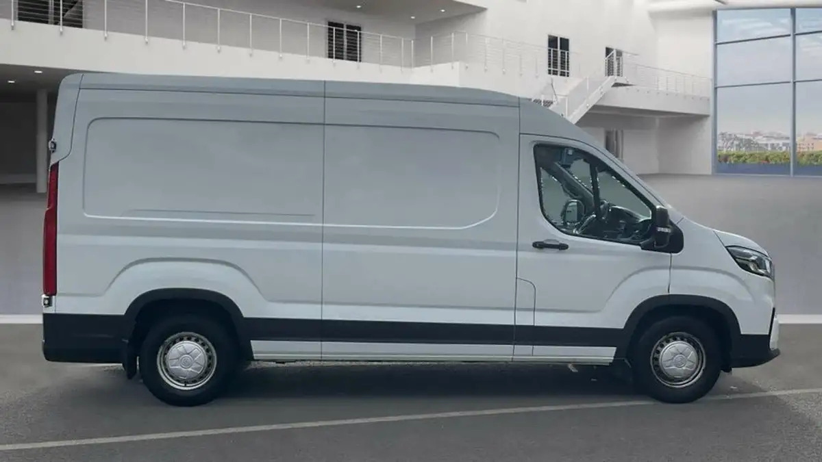 2023-maxus-deliver-9-big-8