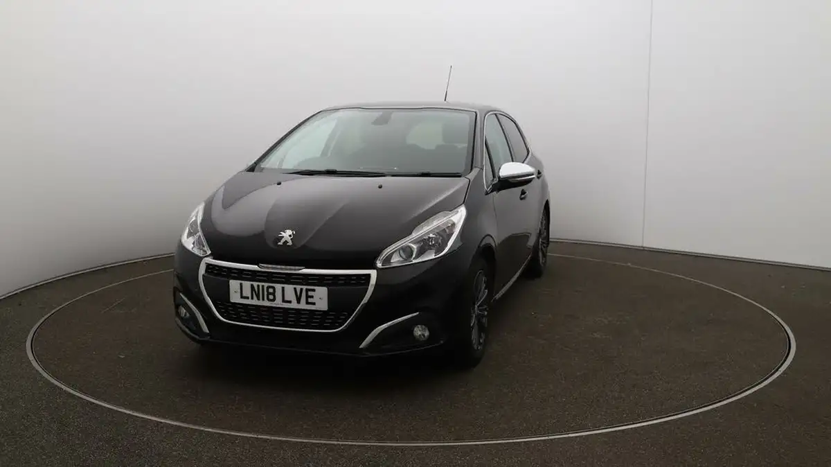 2017-peugeot-208-12-puretech-allure-110bhp-ss-5d-eat6-big-29