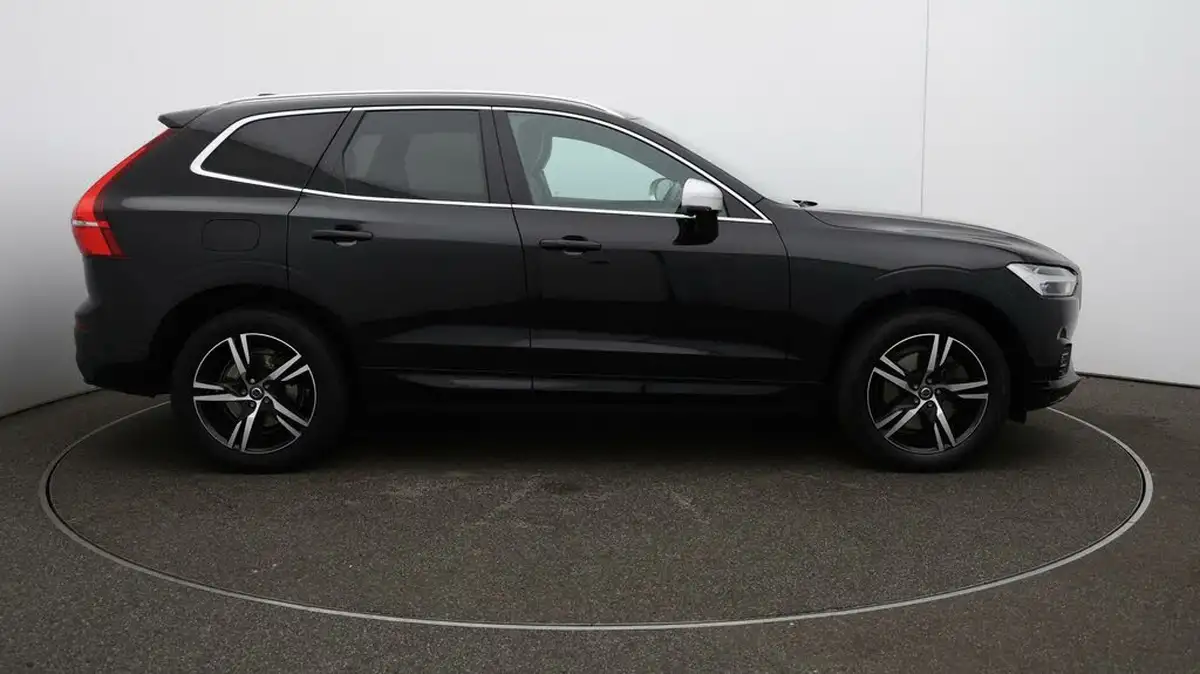 2019-volvo-xc60-20-t8-r-design-ss-big-42