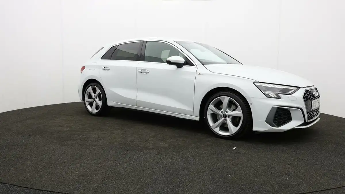 2020-audi-a3-20-30-tdi-sportback-5d-big-39