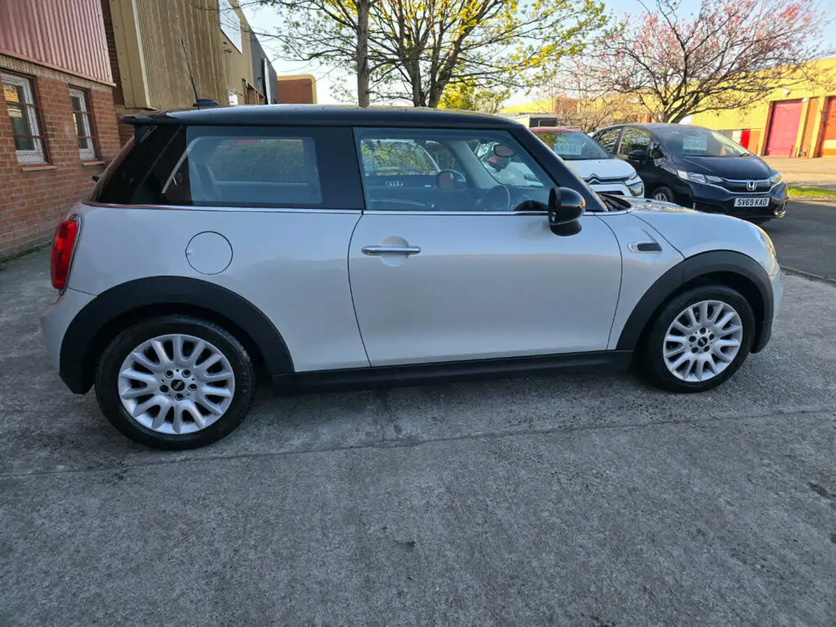 2016-mini-cooper-15-cooper-ss-hatchback-3d-big-5