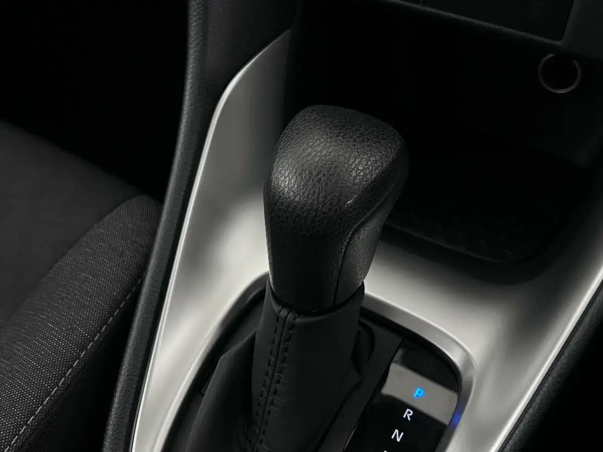 2022-toyota-yaris-15-vvt-i-icon-big-32