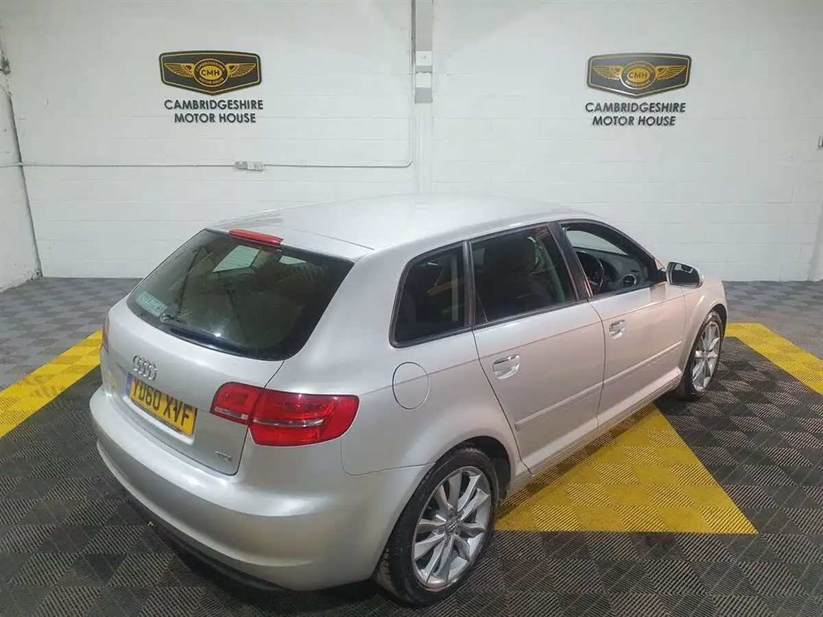 2010-audi-a3-20td-s-line-140ps-sportback-5d-big-12