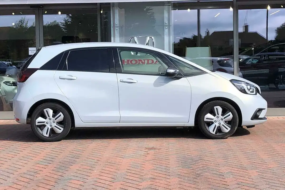 2021-honda-jazz-15-i-mmd-ex-107ps-big-4