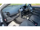 2019-renault-clio-09-tce-iconic-90ps-small-30