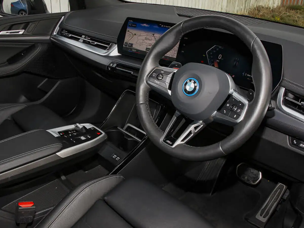 2023-bmw-2-series-15-225e-xdrive-m-sport-big-5