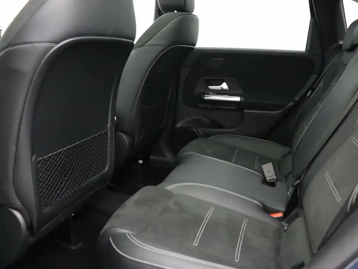 2021-mercedes-benz-b-class-13-b200-amg-line-premium-plus-edition-big-12