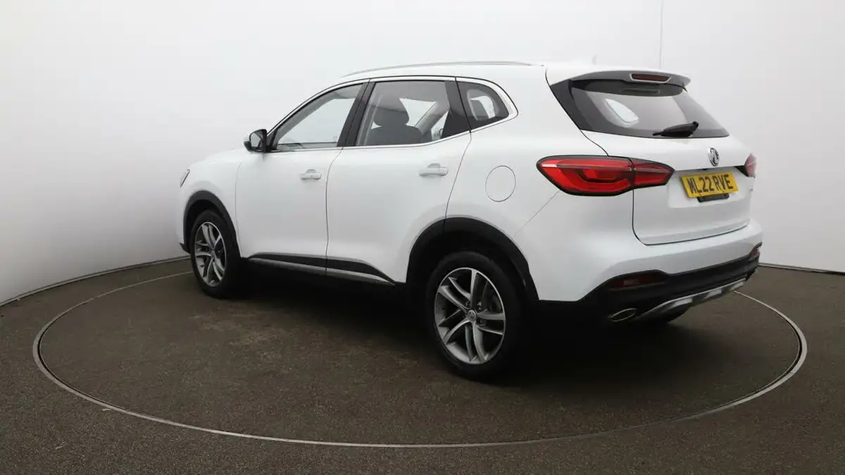 2022-mg-hs-15t-gdi-excite-162ps-big-53