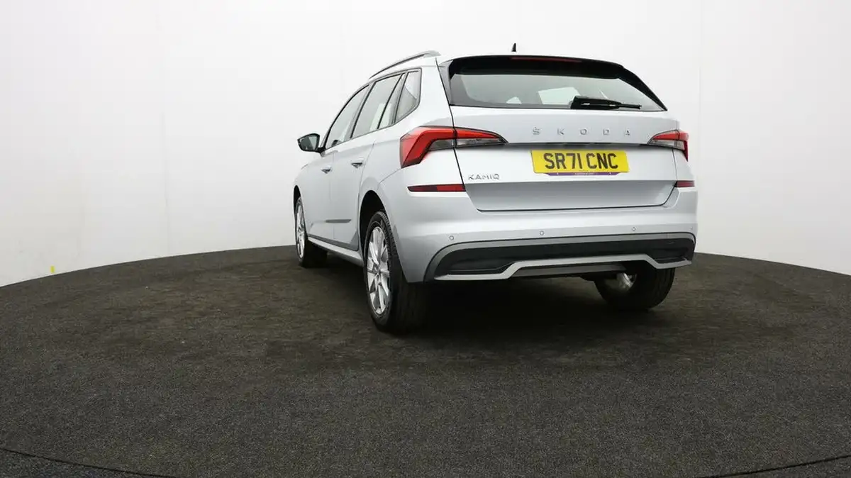 2021-skoda-kamiq-10-tsi-se-109ps-dsg-big-22