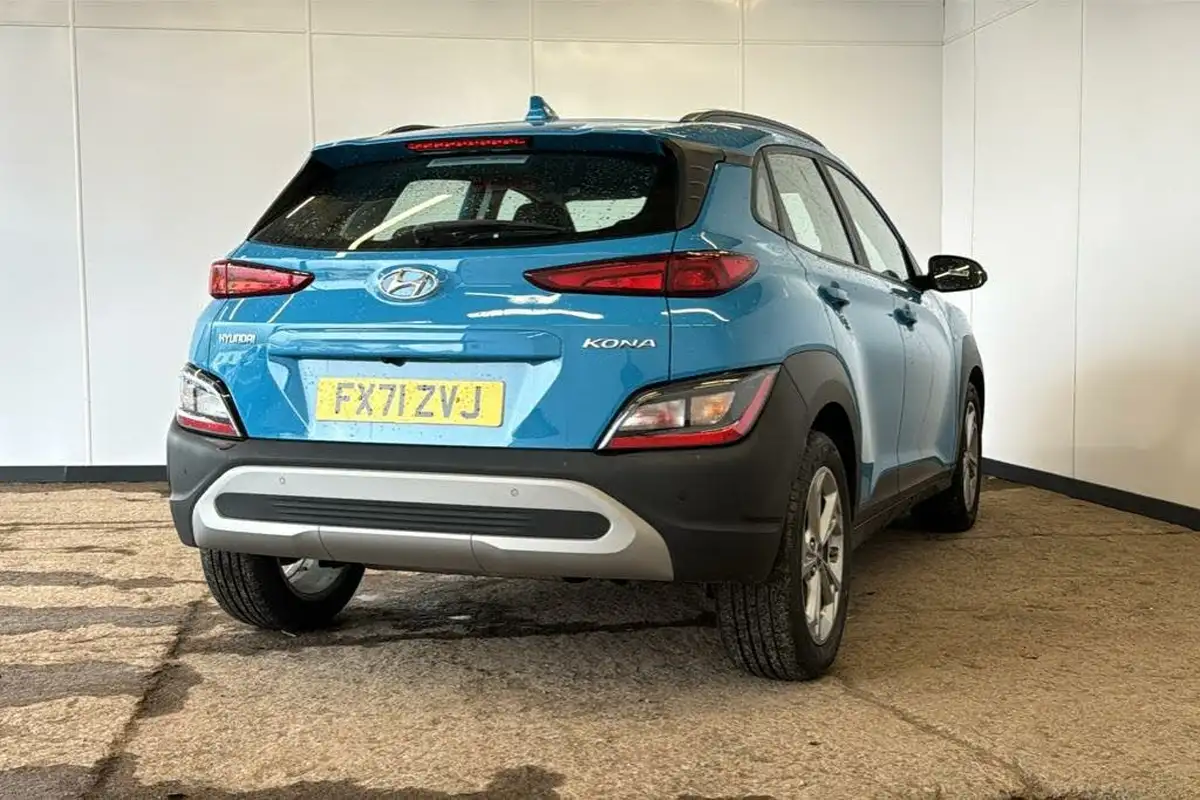 2021-hyundai-kona-10-t-gdi-se-connect-big-3