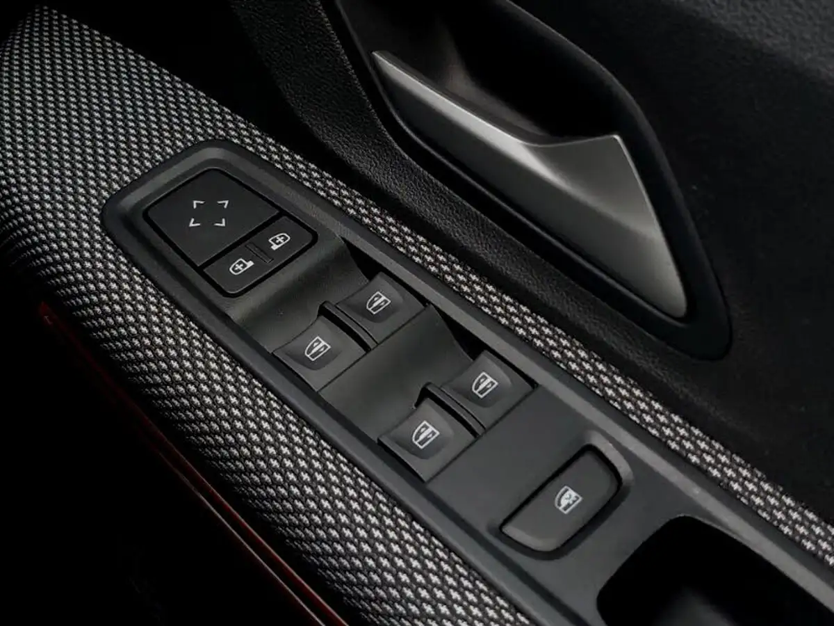 2023-dacia-sandero-stepway-10-tce-expression-90bhp-big-17