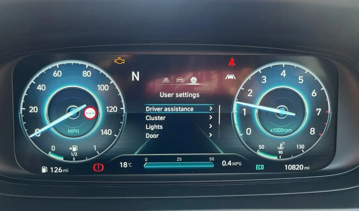 2022-hyundai-bayon-10-t-gdi-se-connect-big-8
