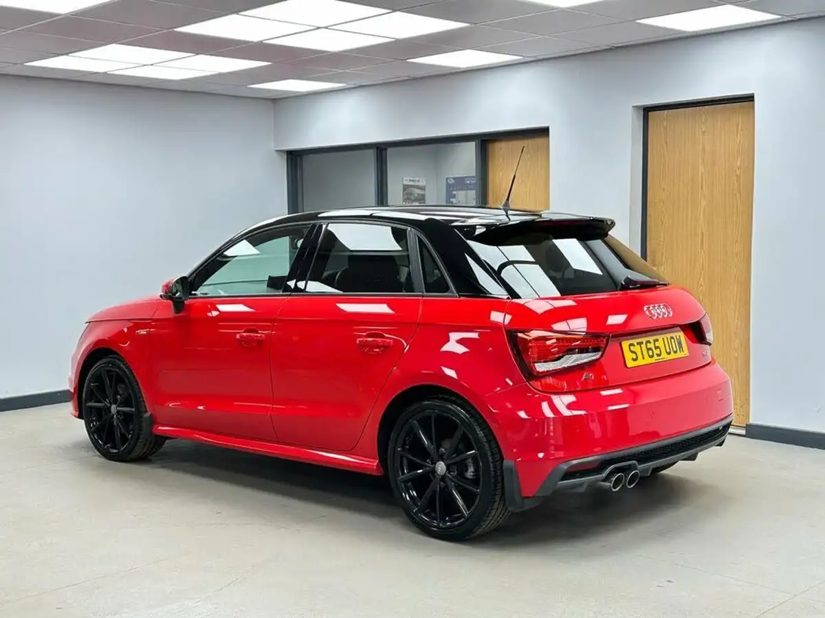 2015-audi-a1-14-s-line-150ps-cod-ss-sportback-5d-1395cc-big-5