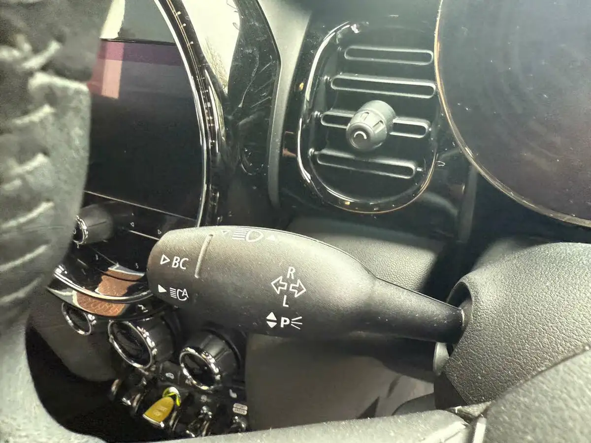 2021-mini-cooper-e-cooper-s-2-big-20