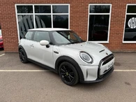 2021 MINI Cooper E Cooper S 2)