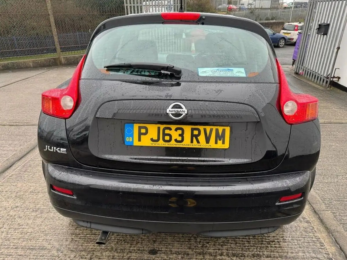 2013-nissan-juke-16-visia-16v-big-3