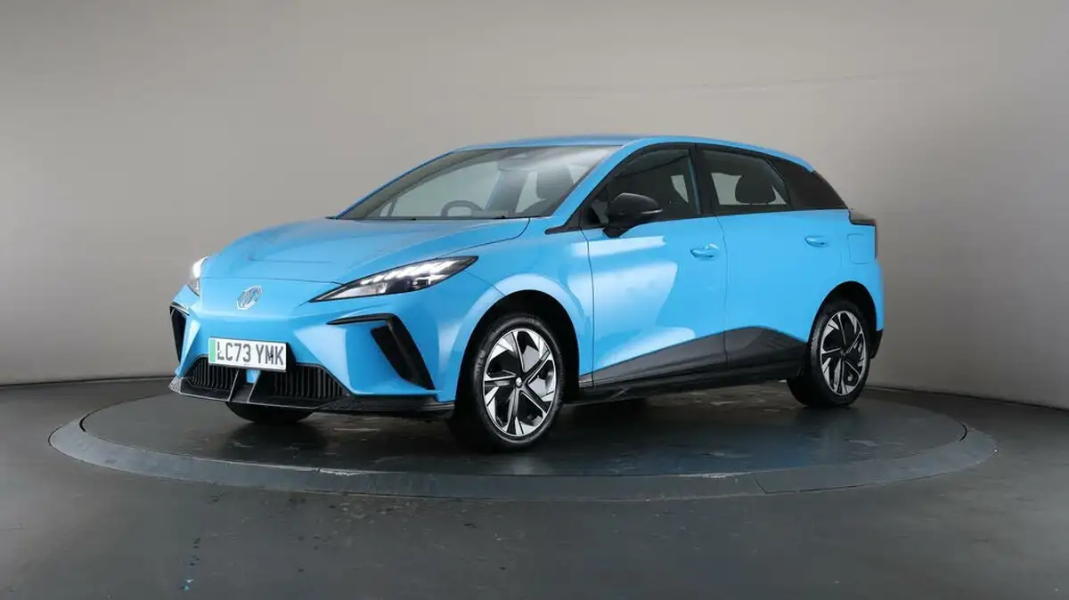 2023-mg-mg4-e-se-ev-203ps-long-big-2