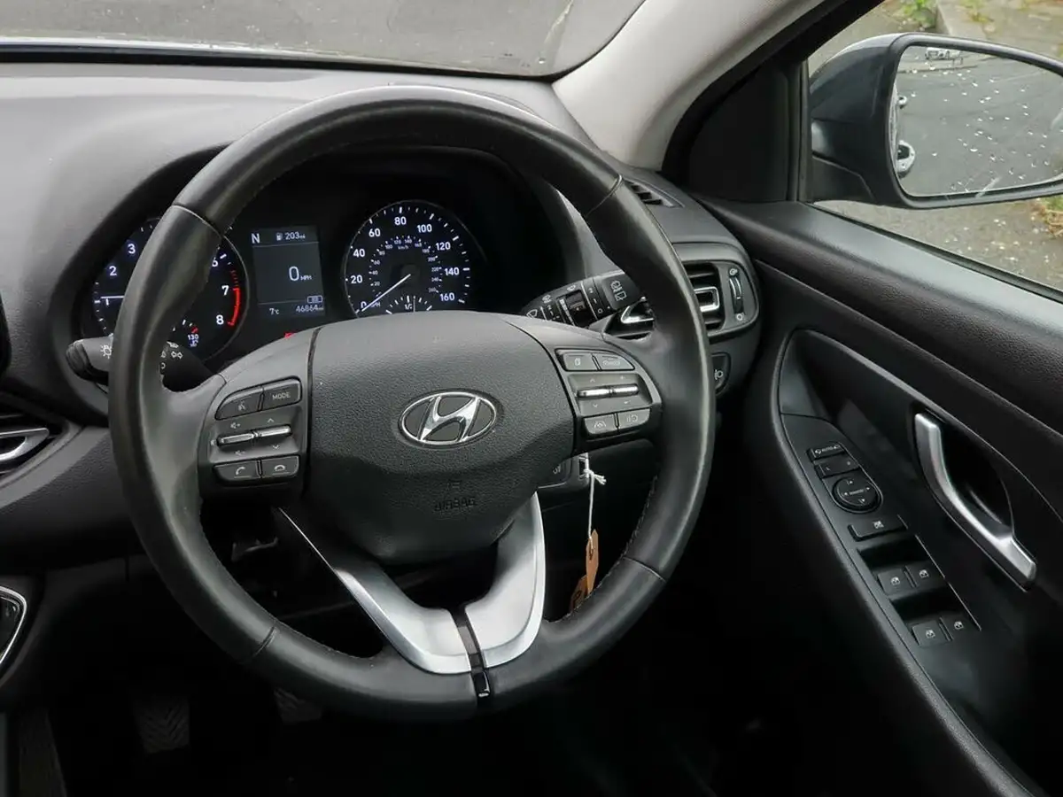 2021-hyundai-i30-10-t-gdi-se-connect-hatchback-big-17