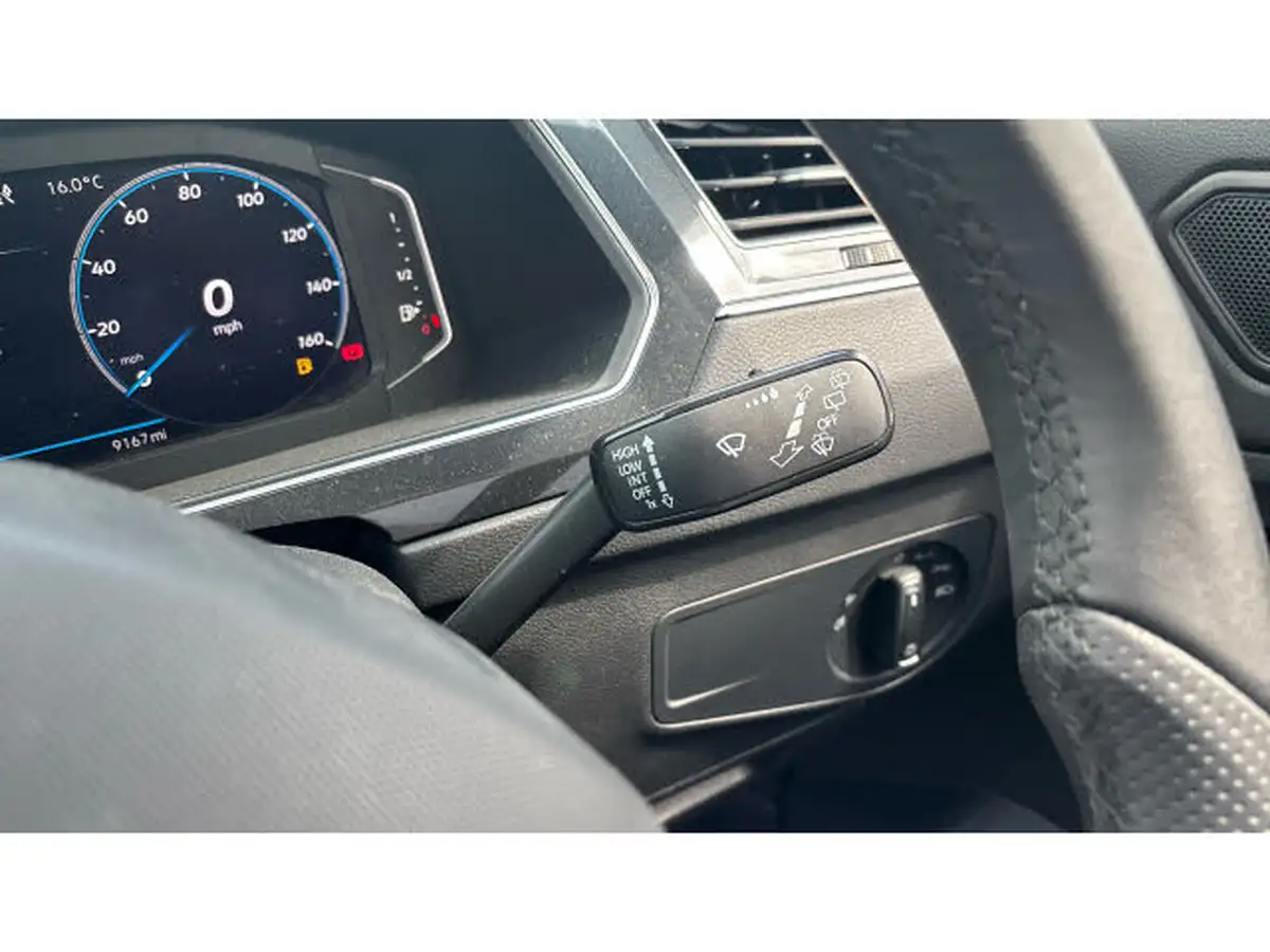 2023-volkswagen-tiguan-15-tsi-r-line-edition-big-33
