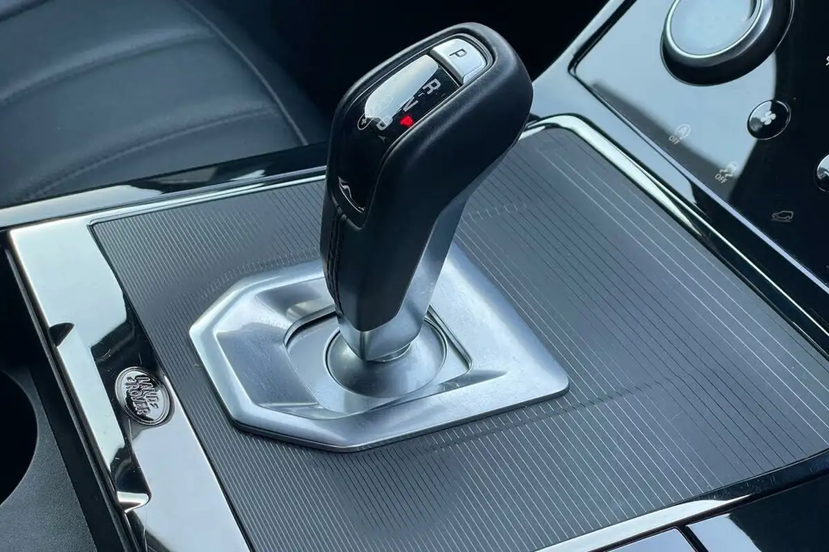 2021-land-rover-range-rover-evoque-20-p200-r-dynamic-s-big-19