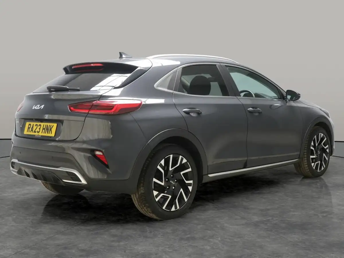 2023-kia-xceed-15-t-gdi-3-158bhp-big-9