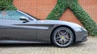 2017-ferrari-california-39-t-small-27