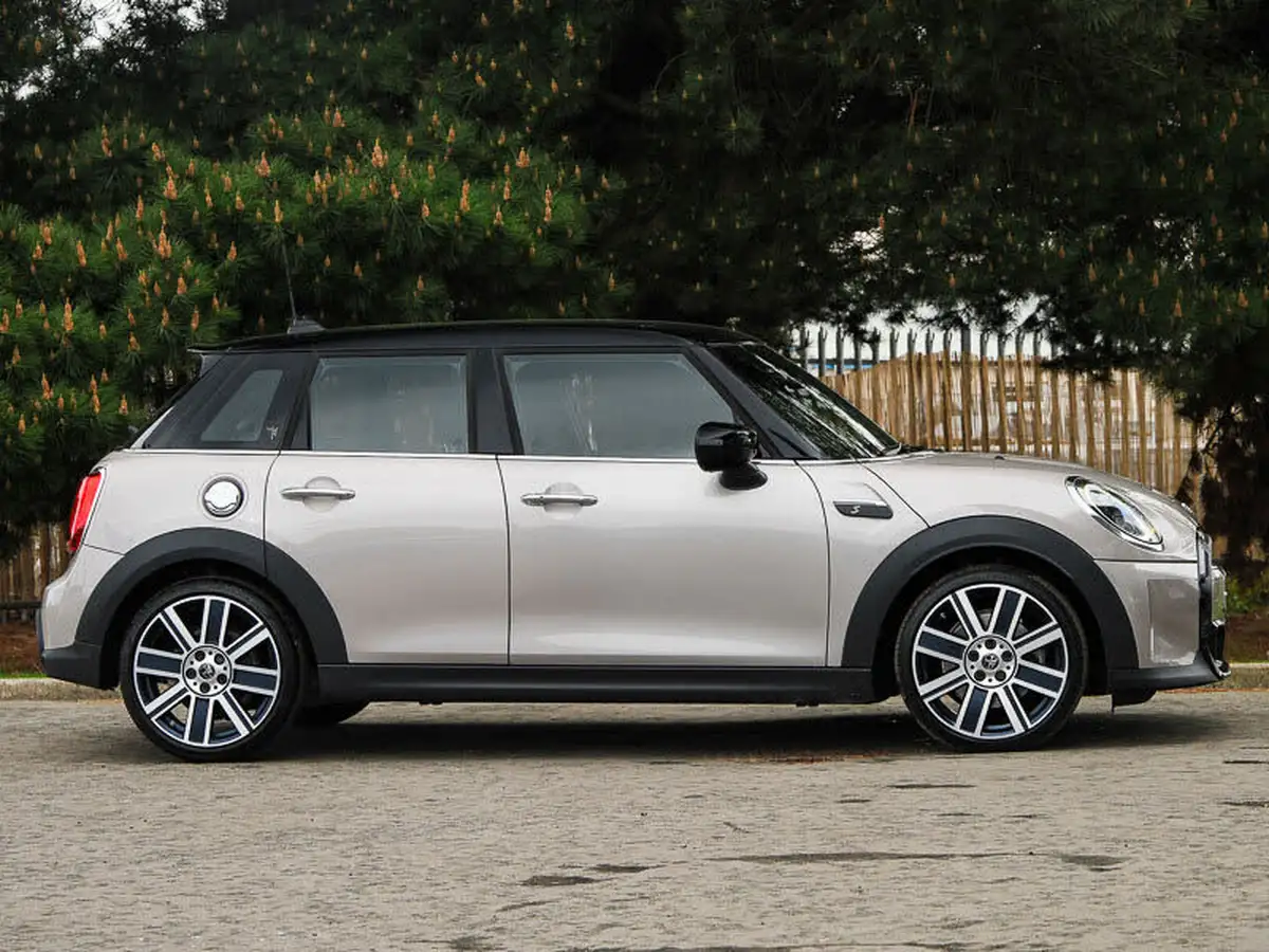 2023-mini-cooper-20-cooper-s-exclusive-premium-auto-hatchback-5d-auto-big-2