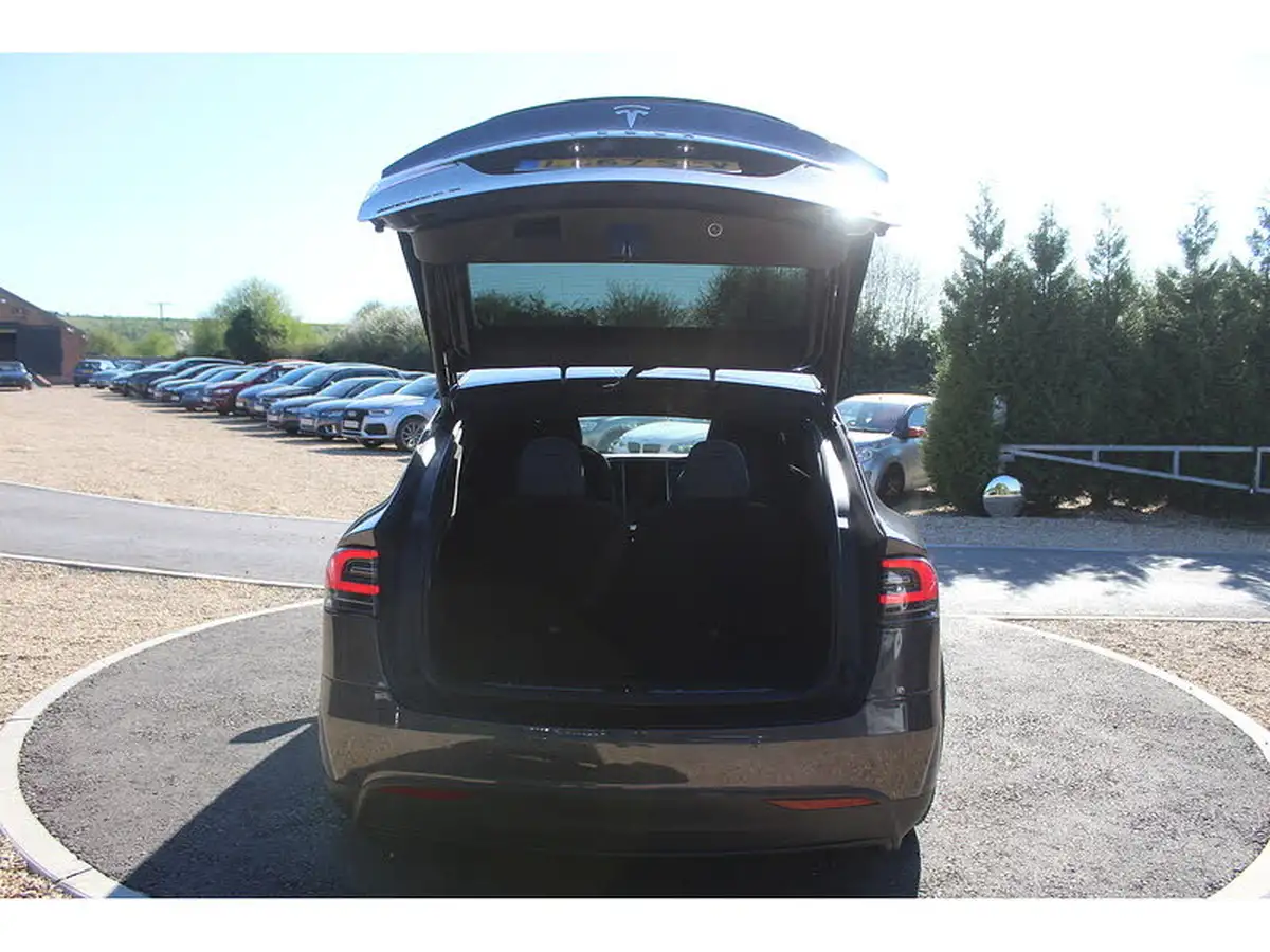 2017-tesla-model-x-e-100d-big-34