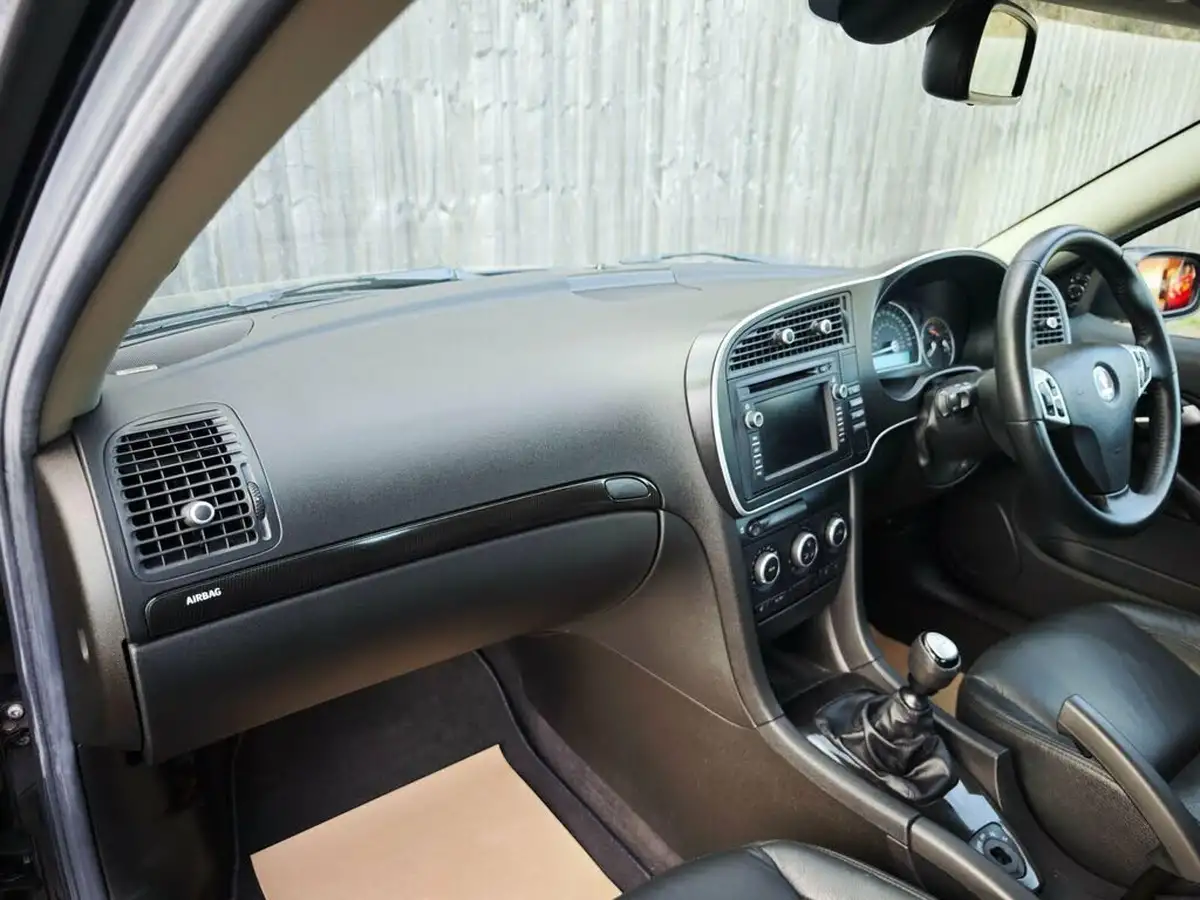 2009-saab-9-3-28-turbo-x-saloon-4d-big-9