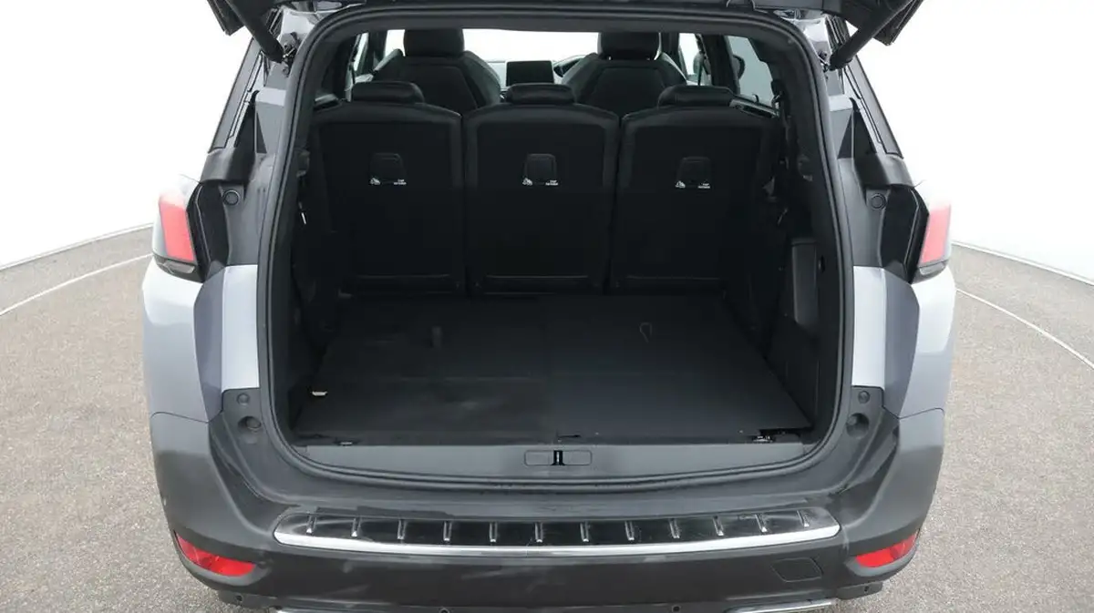 2019-peugeot-5008-suv-16-puretech-gt-line-premium-big-17