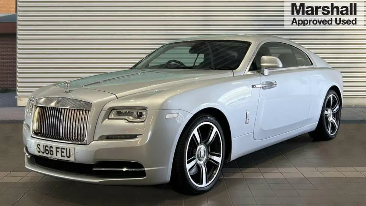 2017-rolls-royce-wraith-66-big-6
