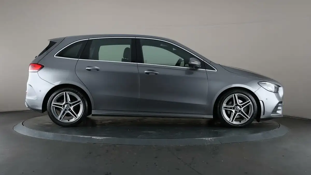 2019-mercedes-benz-b-class-20d-b200d-amg-line-premium-big-53