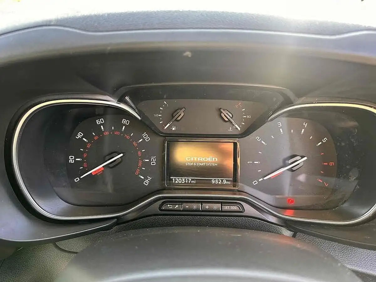 2020-citroen-berlingo-15bluehdi-950-driver-130pseu6dt-e-ss-big-10