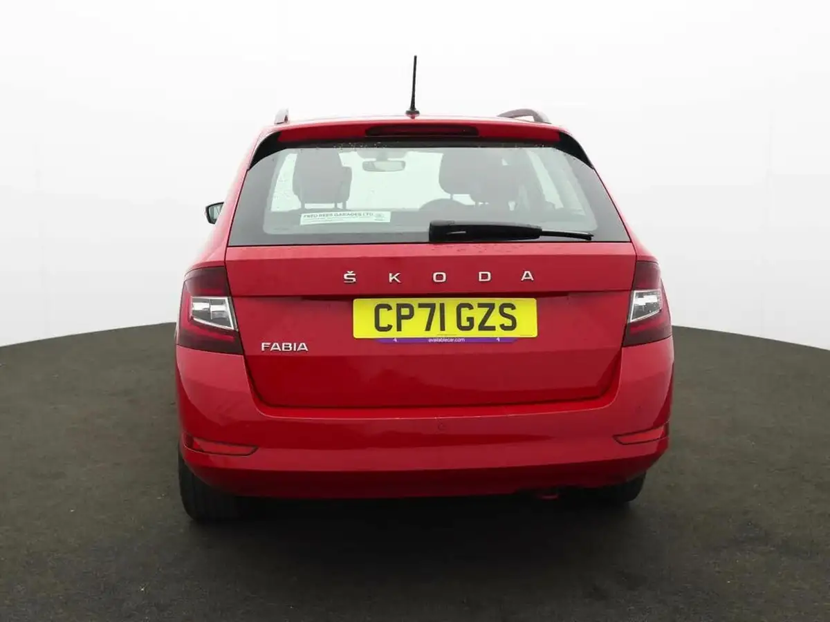 2022-skoda-fabia-10-tsi-se-l-95ps-estate-big-2