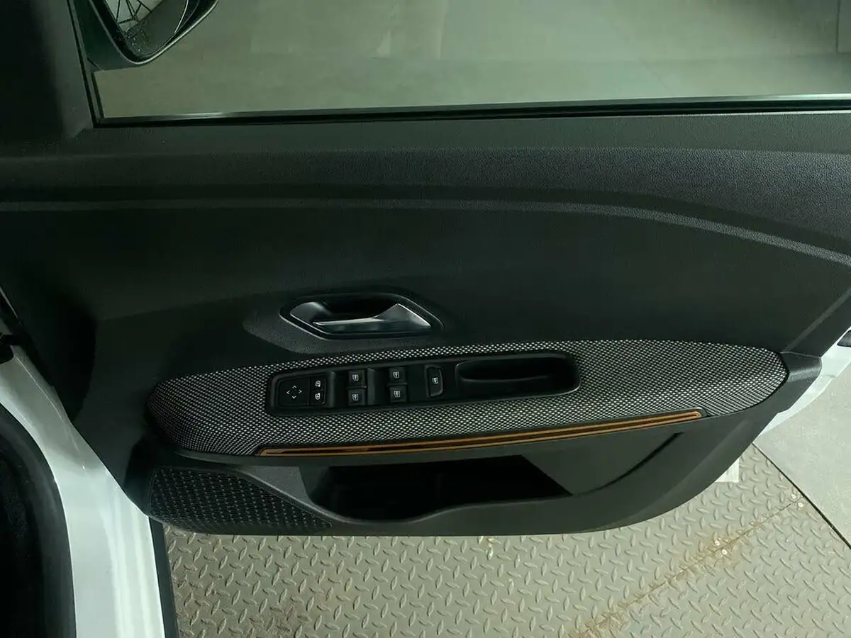 2022-dacia-sandero-stepway-10-tce-comfort-90bhp-auto-big-26