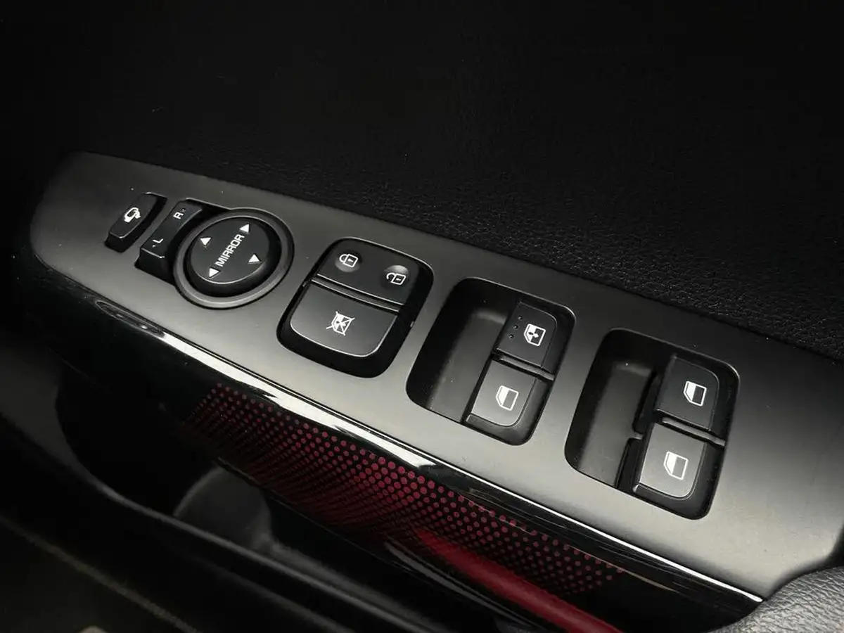 2022-kia-picanto-10-t-gdi-gt-line-s-big-19