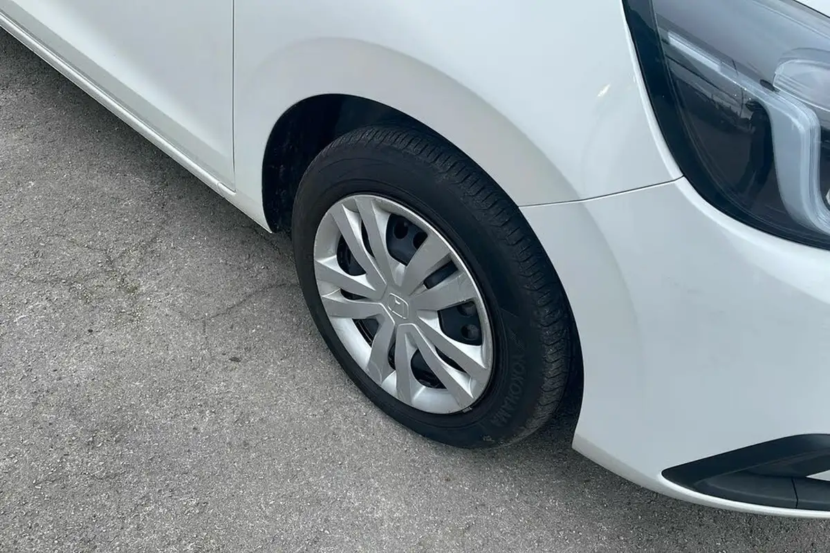2021-honda-jazz-15-i-mmd-se-107ps-big-7