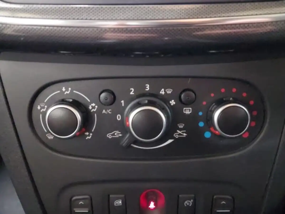 2018-dacia-sandero-stepway-09-tce-comfort-big-15